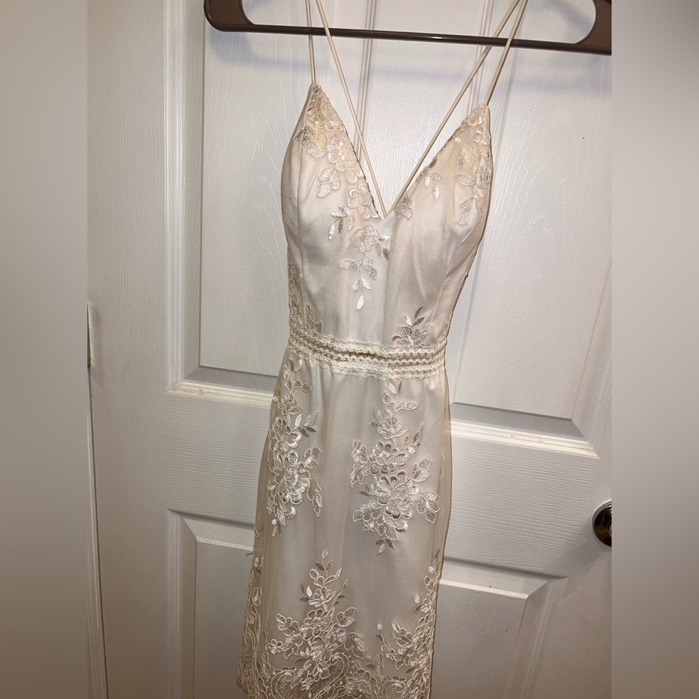 Fashion Nova white lace dress